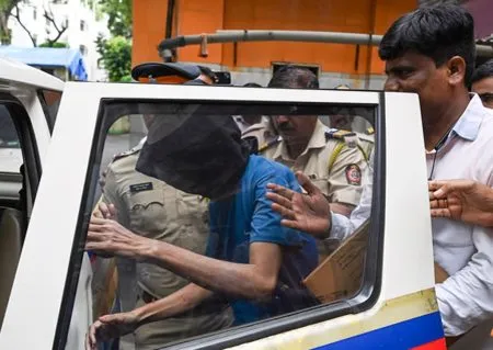 Man arrested for molesting Australian female cricketers