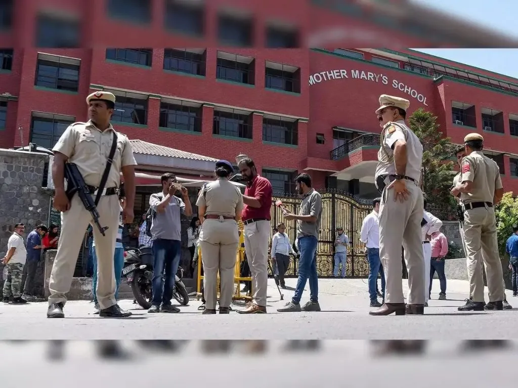 Bomb threat to four schools in Delhi