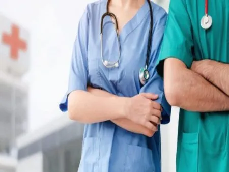 kolhapur : राष्ट्रीय आरोग्य अभियानातील कर्मचाऱ्यांचा वेतनप्रश्न कायम NHM employees' salaries still unpaid