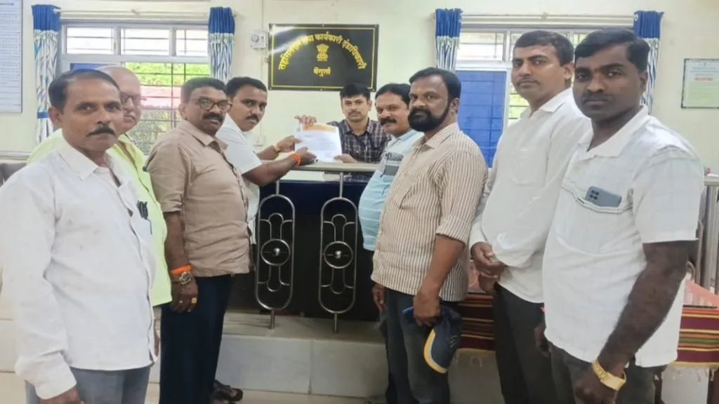 शेतीचे पंचनामे करून जलद नुकसान भरपाई द्या