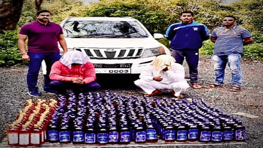 सावंतवाडीत साडे अकरा लाखाची अवैध दारू ताब्यात