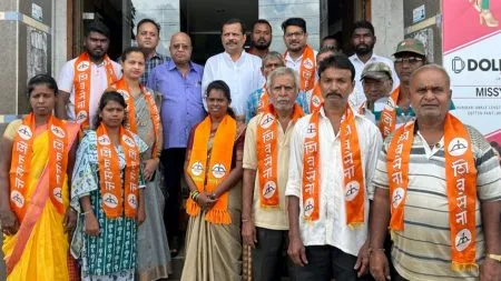 शेर्ले ग्रामस्थांचा शिंदे शिवसेनेत प्रवेश