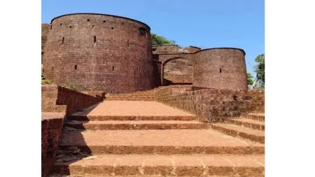 यशवंत गडावर ११ ऑक्टोबरला व्यसनमुक्त गड- किल्ले संवर्धन मोहिम