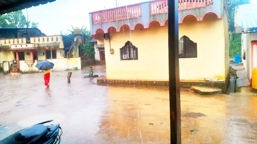 Jamboti-Olmani area lashed by heavy rains