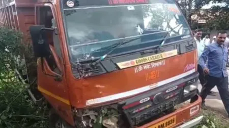 accident in Kaulav; Three people including brother and sister die tragically