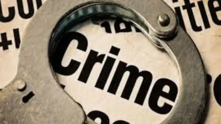 Sangli :आर्या लॉजिंगमधील जुगार अड्ड्यावर छापा ; अडीच लाखांचा मुद्देमाल जप्त Police raid Tinpani gambling den at hotel in Sangli