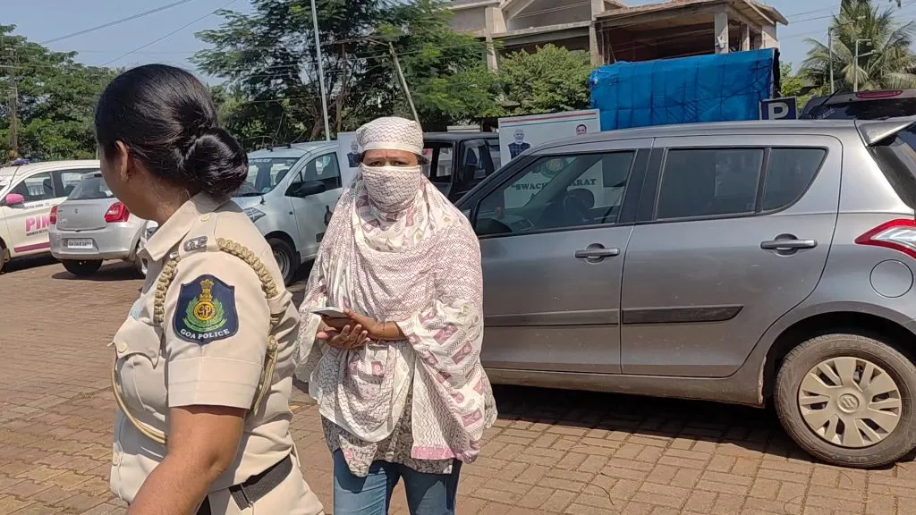 पूजा नाईकची डिचोलीत अर्धा तास चौकशी Pooja Naik questioned for half an hour in Dicholi