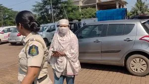 पूजा नाईकची डिचोलीत अर्धा तास चौकशी Pooja Naik questioned for half an hour in Dicholi