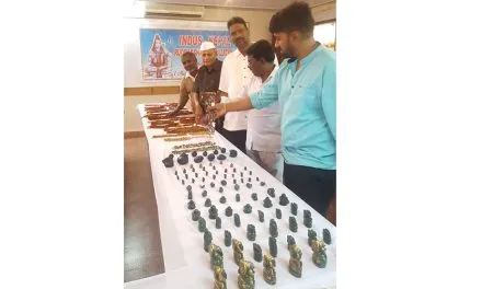 कार्तिक मासनिमित्त सुरू असलेल्या रुद्राक्ष प्रदर्शनाचे शेवटचे दोन दिवस Last two days of Rudraksha exhibition