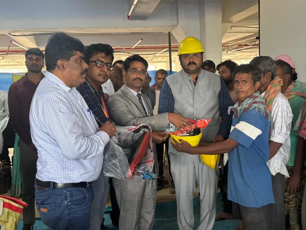 Guidance for construction workers on behalf of the Labor Commissionerate