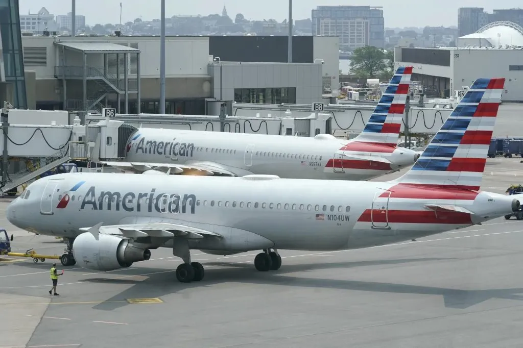 Nearly 5,000 flights canceled in the US
