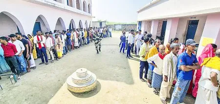Record turnout in first phase of voting in Bihar