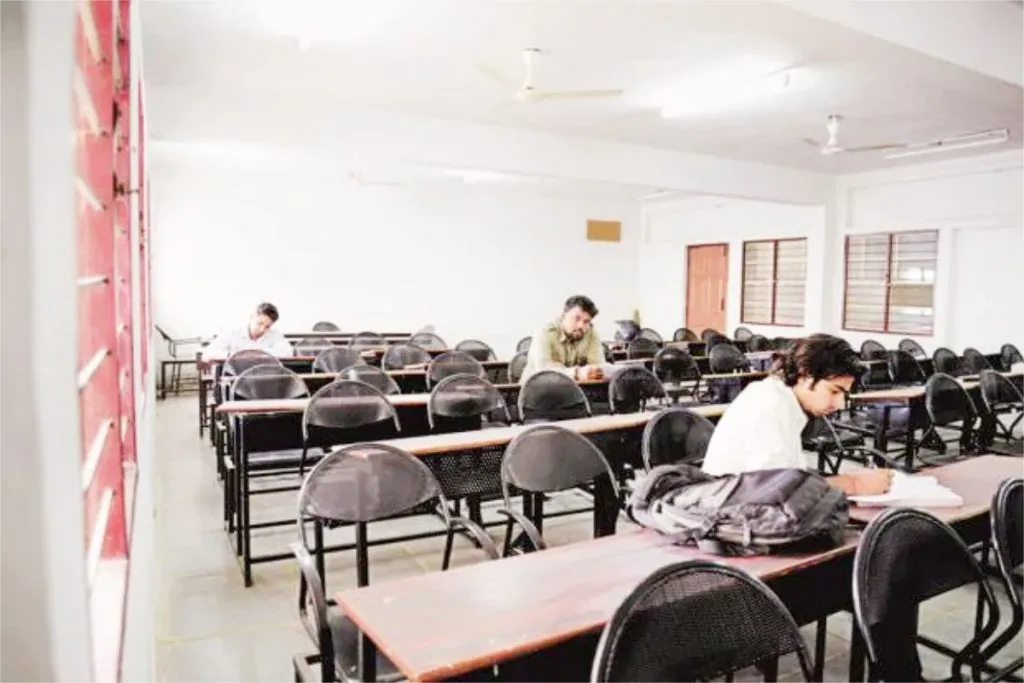 खासगी महाविद्यालयांच्या संख्येत लक्षणीय वाढ Significant increase in the number of private colleges