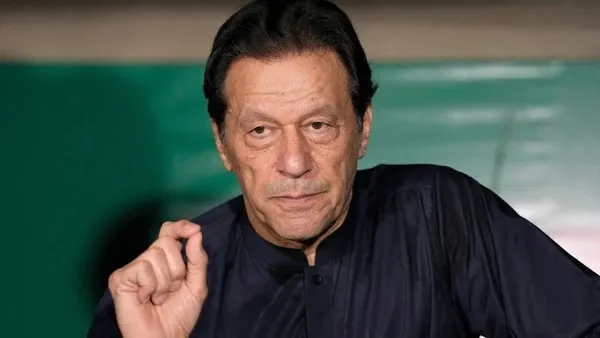 तुरुंगात कैद इम्रान खान यांची वैद्यकीय तपासणी