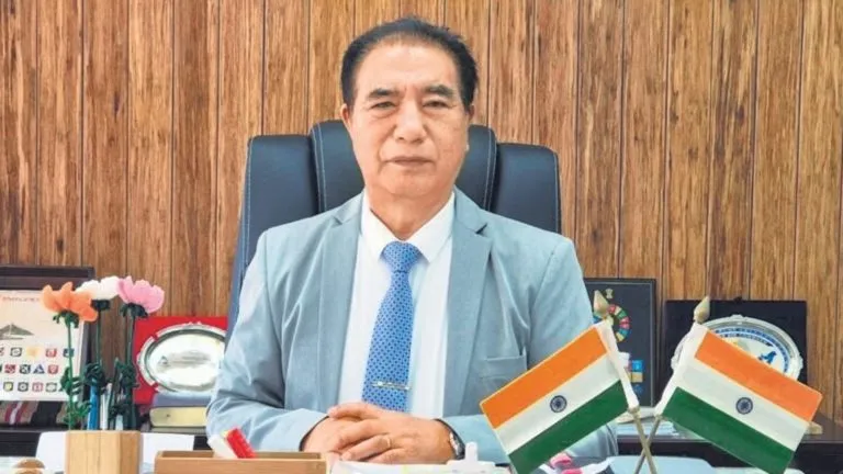 मिझोरम मुख्यमंत्र्यांना आयोगाने फटकारले Commission reprimands Mizoram Chief Minister