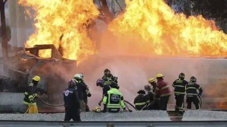 मेक्सिकोमध्ये आगीत 23 जणांचा मृत्यू 23 killed in fire in Mexico