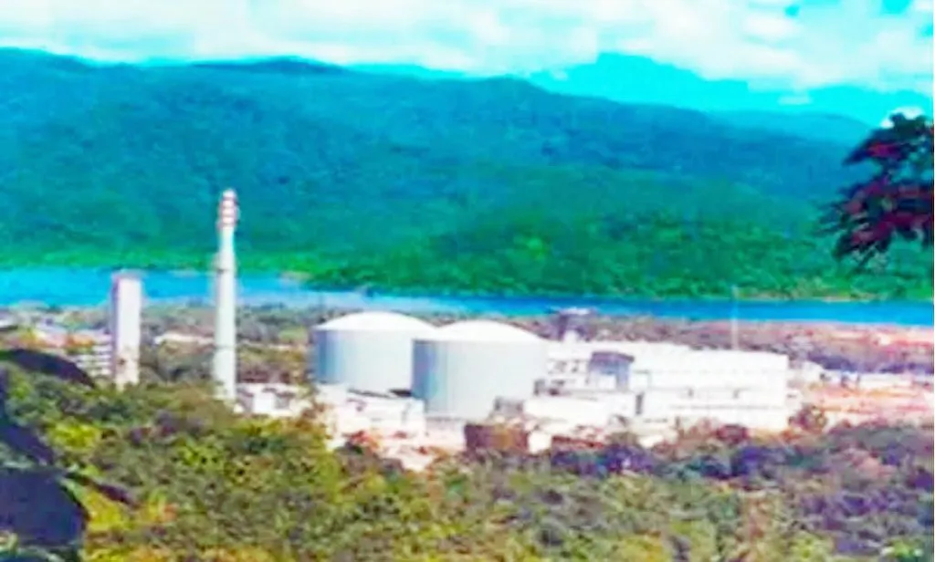 Soldier dies after iron gate collapses