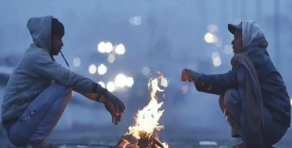 थंडीची चाहूल किमान तापमानात घट Cold wave, drop in minimum temperature