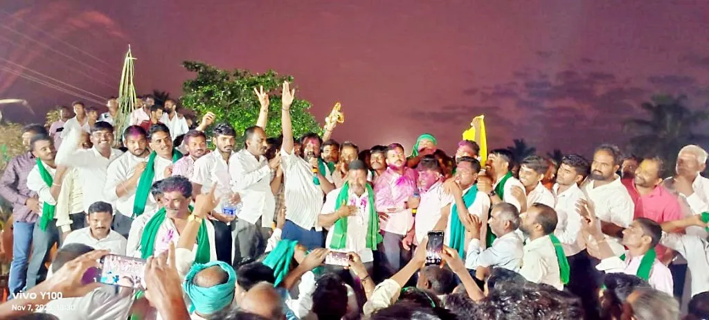 The agitation ended with sugarcane price at 3,300 per tonne.