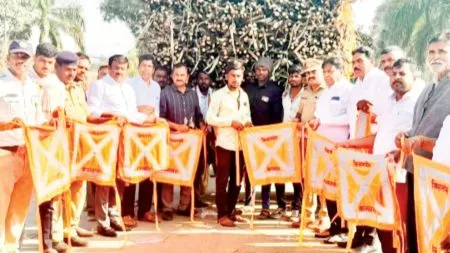 Satara : भुईजमध्ये ऊस हंगामात वाहतुकीसाठी राबवली रिफ्लेक्टर मोहीम