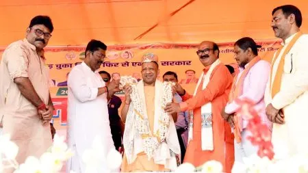 'Three monkeys' in the grand alliance: Pappu, Appu and Tappu