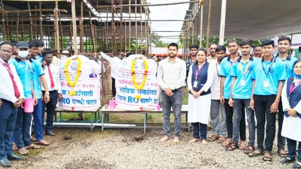 initiative NSS students of Sweri during Kartiki Yatra was commendable