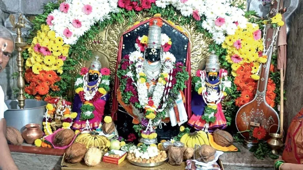 Kartiki festival in Nandwal amidst the chants of Vitthal Nama