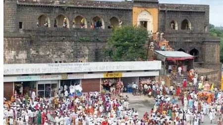 Pandharpur : पंढरपूरात गोपाळकाल्याच्या जयघोषात कार्तिकी वारीची सांगता Kartiki Yatra concludes in devotional atmosphere in Gopalpur