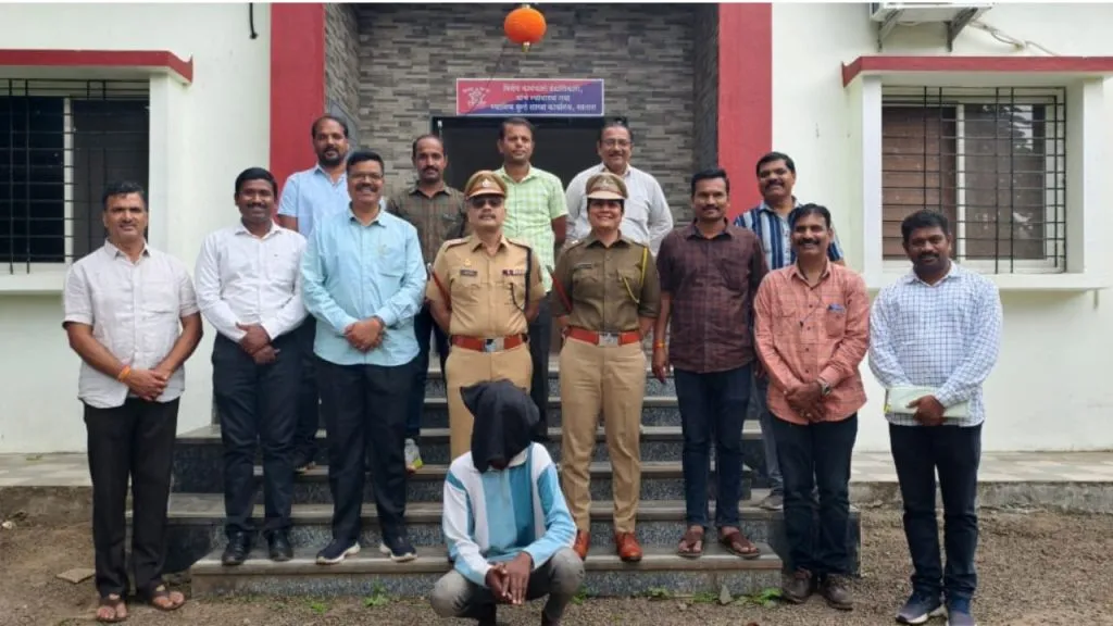 Satara : पुळकोटीतील वृद्धेच्या खुनाचा गुन्हा उघड, एकास अटक 23-year-old suspect arrested for murder of elderly woman in Pulkoti
