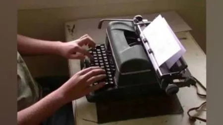 Kolhapur : कोल्हापुरात टंकलेखन परीक्षेत डमी विद्यार्थी; 11 जणांवर गुन्हा दाखल Types of cheating in Marathi typing exam