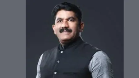 Sunil Mane resigns from Sharad Pawar group