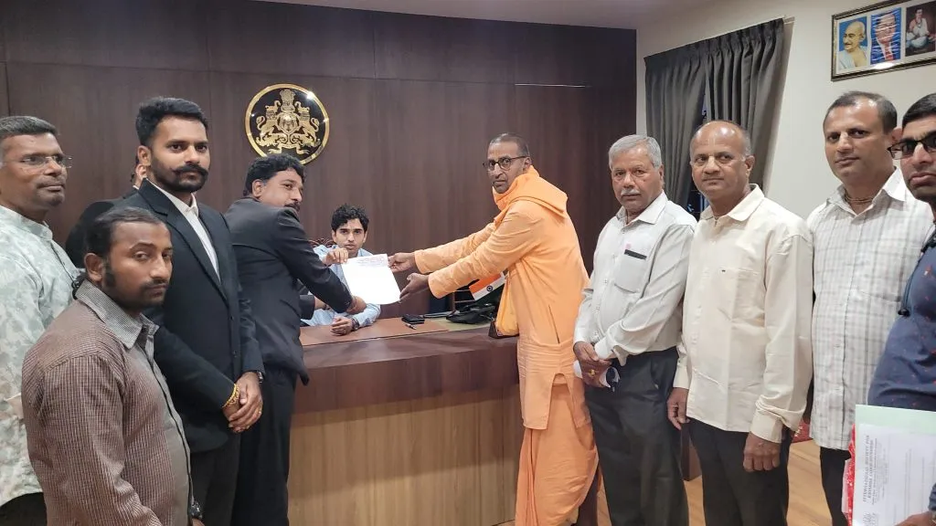 https://www-tarunbharat-com.imagibyte.sortdcdn.net/wp-content/uploads/2026/02/19di-37-1024x576.jpeg
