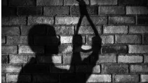 A young man from Karnataka ended his life in Bamanoli.