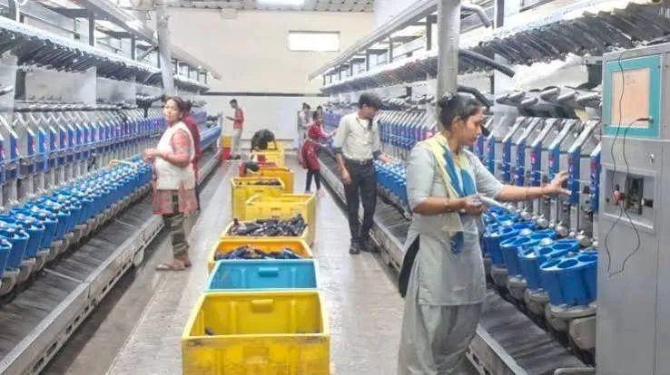 वस्त्र निर्यात योजनांना मुदतवाढ मिळण्याची शक्यता