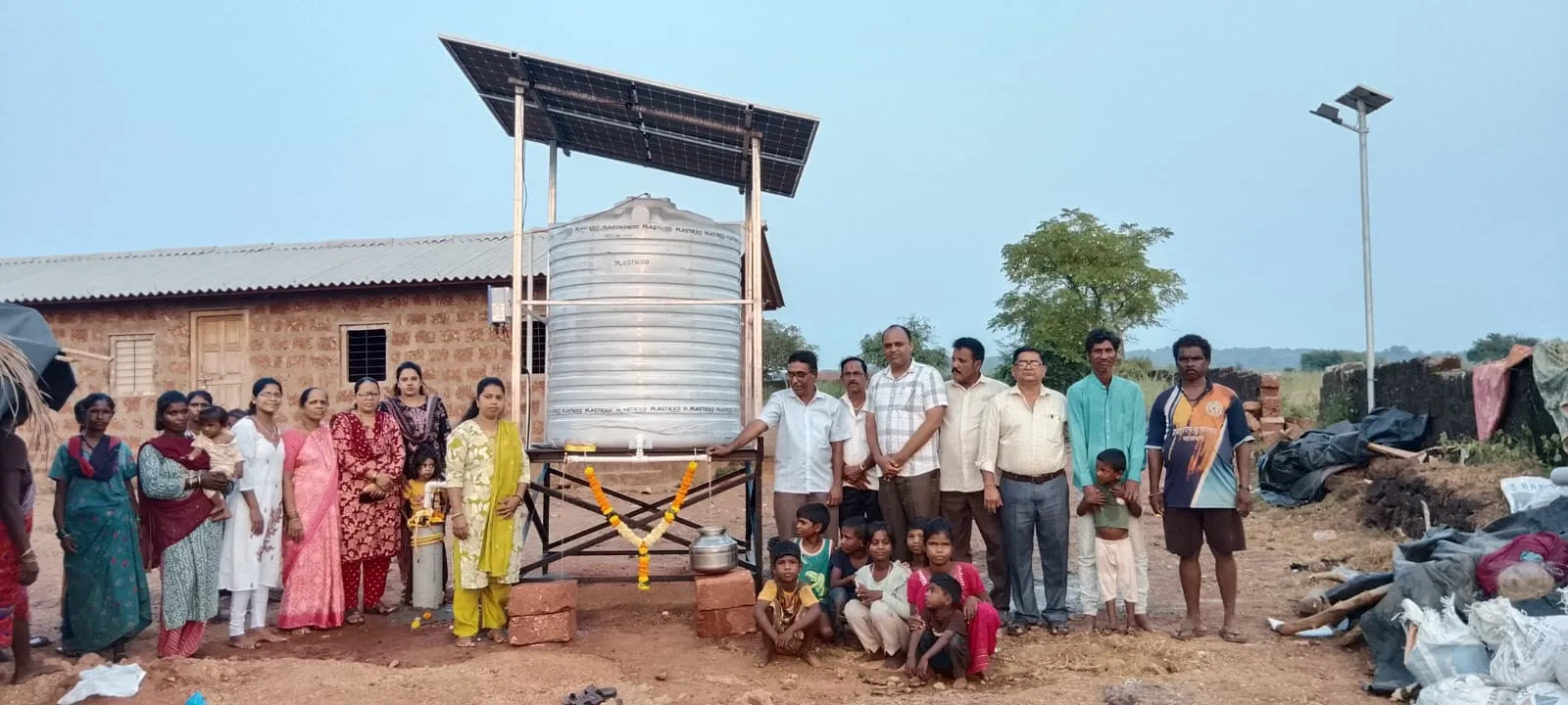 India: Tribal families receive new homes and solar-powered water access